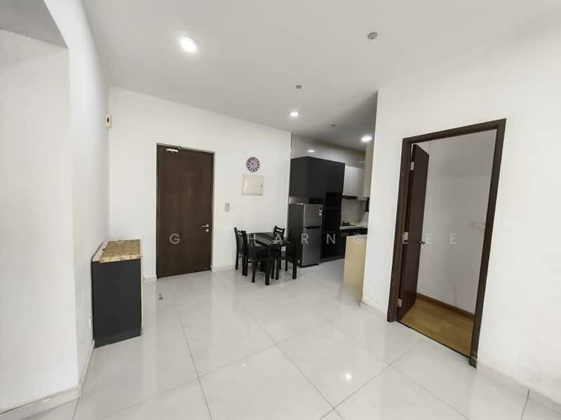 Royal Strand @ Country Garden Danga Bay untuk Untuk Disewa - RM 2,100 /bulan, Mac 2026 - Dining Room - PropertyGuru.com.my