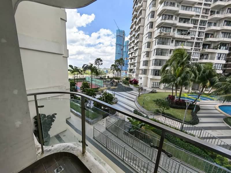 Royal Strand @ Country Garden Danga Bay untuk Untuk Disewa - RM 2,100 /bulan, Mac 2026 - Balcony - PropertyGuru.com.my