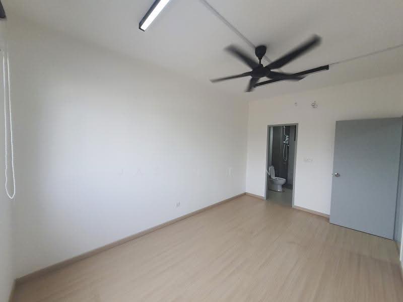 Service Residence for Rent at MIRA at Shorea Park - Jason Tan - Bathroom - PropertyGuru.com.my