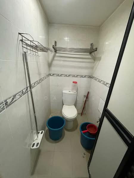 Condominium for Sale at D'Haven Condominium - Noah Lee - Bathroom - PropertyGuru.com.my