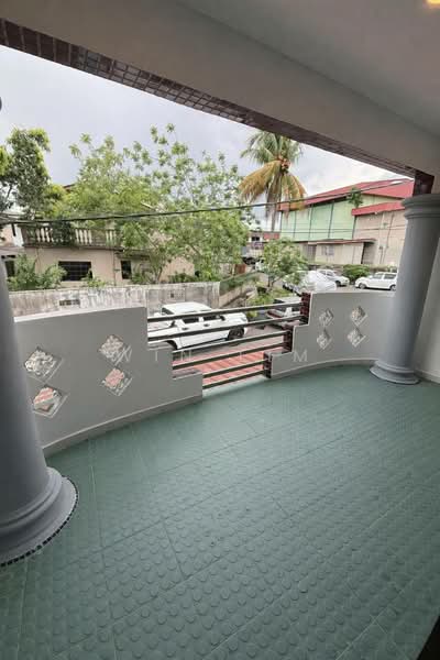 Rumah Teres 2 Tingkat untuk Dijual di Taman Nora (Ulu Tiram) - Win Lim - Balcony - PropertyGuru.com.my