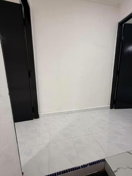Rumah Teres 2 Tingkat untuk Dijual di Taman Nora (Ulu Tiram) - Win Lim - Interior - PropertyGuru.com.my
