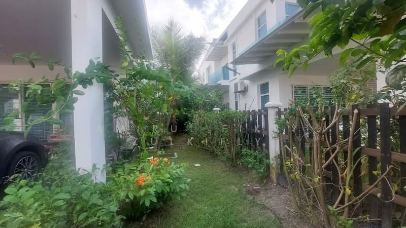 Perdana Lakeview East untuk Untuk Disewa - RM 5,800 /bulan, Mac 2026 - Exterior - PropertyGuru.com.my