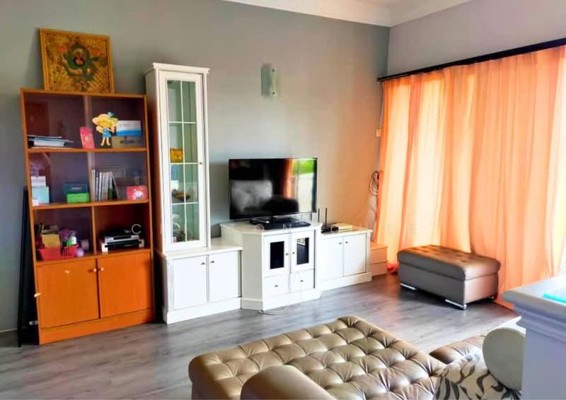 Springfield Condominium untuk Untuk Disewa - RM 1,300 /bulan, Mac 2026 - Living Room - PropertyGuru.com.my