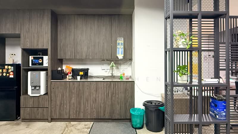 Office for Rent in Mont Kiara (Kuala Lumpur) - Paul Chen - Kitchen - PropertyGuru.com.my