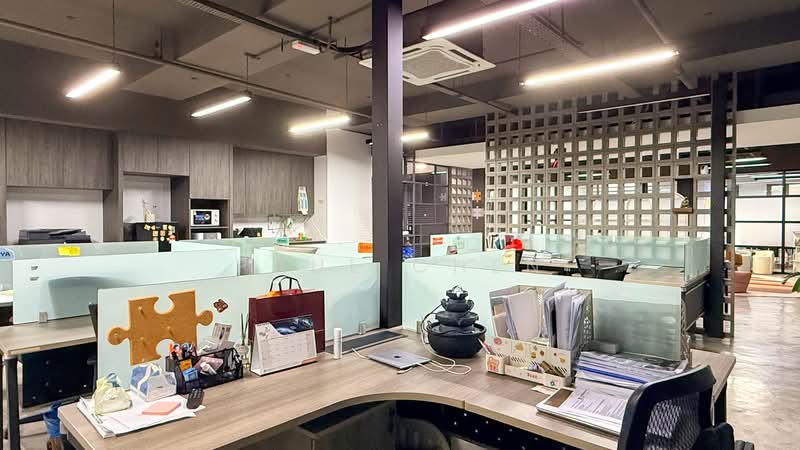 Office for Rent in Mont Kiara (Kuala Lumpur) - Paul Chen - Interior - PropertyGuru.com.my