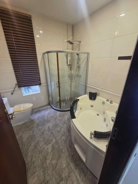 Bungalow for Sale in Subang Jaya (Selangor) - Stephanie Chen - Bathroom - PropertyGuru.com.my