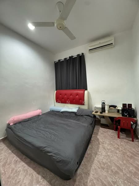1-storey Terraced House for Sale in Taman Universiti (Skudai) - U Hon Kun - Bedroom - PropertyGuru.com.my