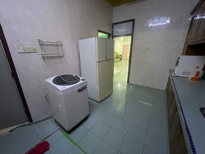 2-storey Terraced House for Sale in Kampung Pendamar (Klang) - Noah Lee - Kitchen - PropertyGuru.com.my