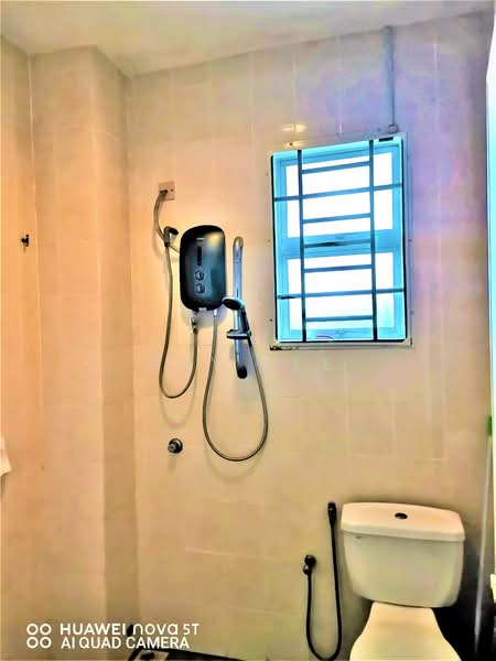 Rumah Teres 2 Tingkat untuk Dijual di Taman Putra Prima (Puchong) - Sky Lee - Bathroom - PropertyGuru.com.my