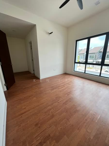 Semi-Detached House for Sale in Sungai Buloh (Selangor) - Ken Lai - PropertyGuru.com.my