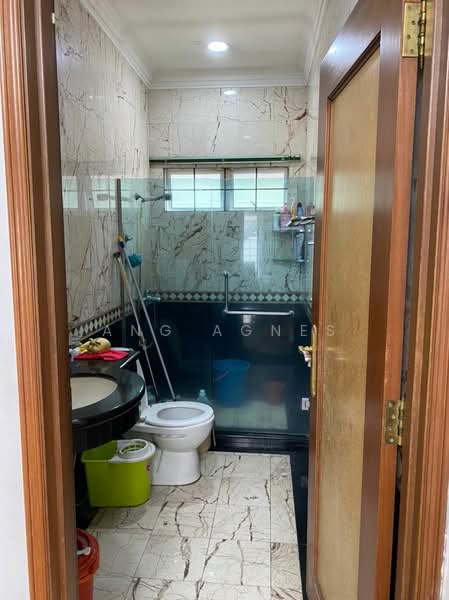 Bungalow for Sale in Bandar Bukit Tinggi (Klang) - Ang Agnes - PropertyGuru.com.my