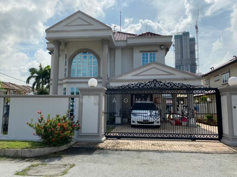 Bungalow for Sale in Bandar Bukit Tinggi (Klang) - Ang Agnes - PropertyGuru.com.my