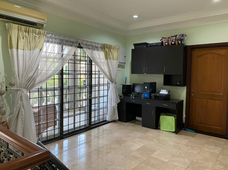 Bungalow for Sale in Bandar Bukit Tinggi (Klang) - Ang Agnes - PropertyGuru.com.my