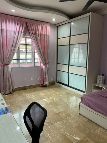 Bungalow for Sale in Bandar Bukit Tinggi (Klang) - Ang Agnes - PropertyGuru.com.my