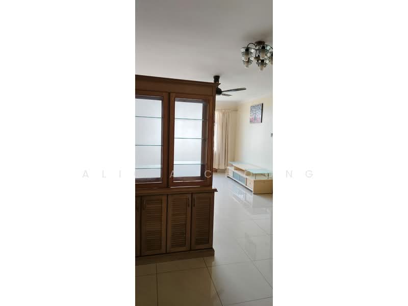 PJS One Apartments untuk Untuk Disewa - RM 1,500 /bulan, Mac 2026 - Living Room - PropertyGuru.com.my