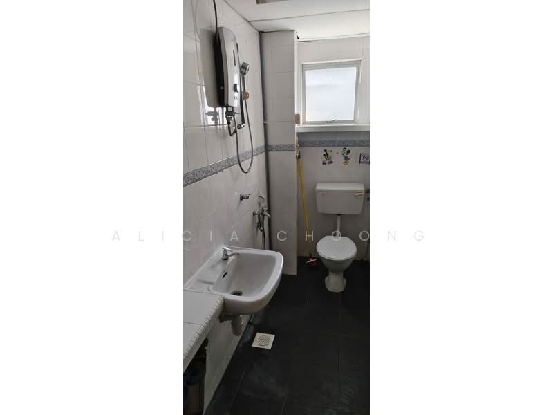 PJS One Apartments untuk Untuk Disewa - RM 1,500 /bulan, Mac 2026 - Bathroom - PropertyGuru.com.my