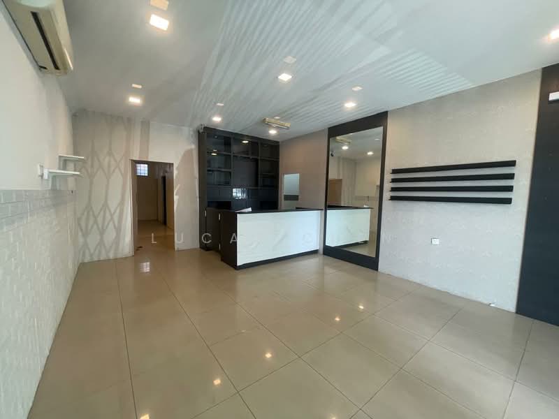 Jalan Kampar Pasir Puteh Ipoh Town Raja Permaisuri Bainun untuk Untuk Disewa - RM 2,200 /bulan, Apr 2026 - Interior - PropertyGuru.com.my