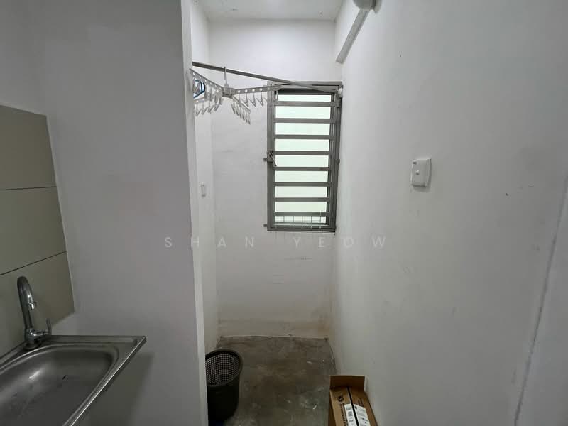 Apartment for Rent at Taman Bukit Panchor - Shan Yeow - Interior - PropertyGuru.com.my