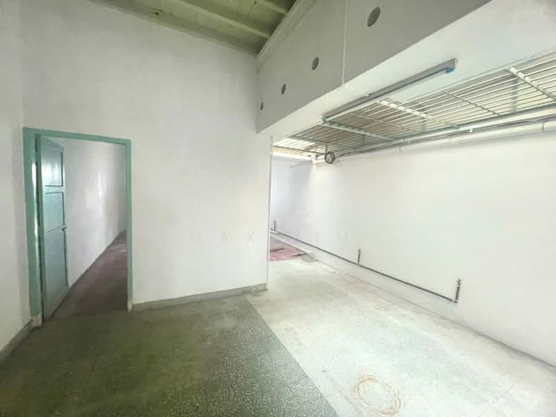 Shop for Rent in George Town (Penang) - Max Lim - Interior - PropertyGuru.com.my