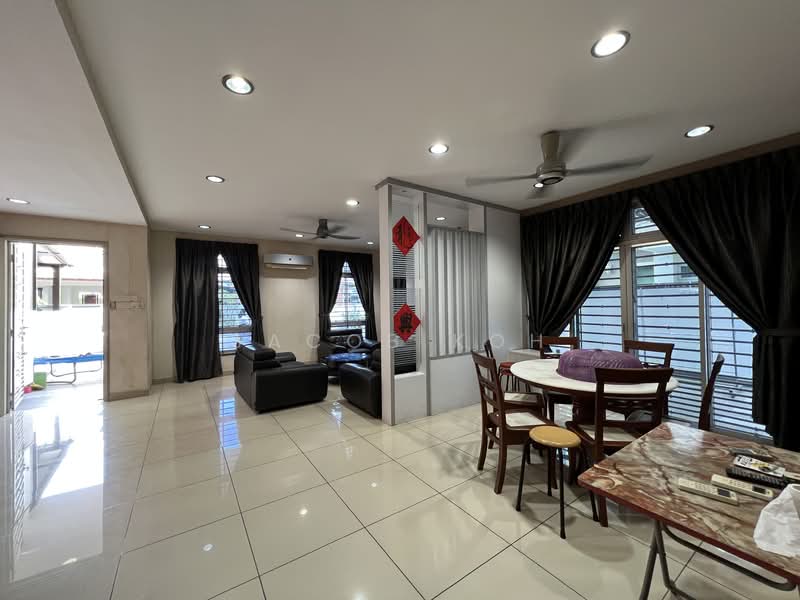 Taman Gaya untuk Untuk Disewa - RM 4,500 /bulan, Mac 2026 - Living Room - PropertyGuru.com.my