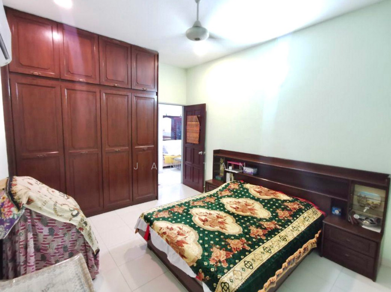 Lebuhraya Jelutong 1 Storey Semi-D - Land Area 2820sf - Near Penang Bridge untuk Untuk Dijual - RM 1,750,000, Mac 2026 - Bedroom - PropertyGuru.com.my