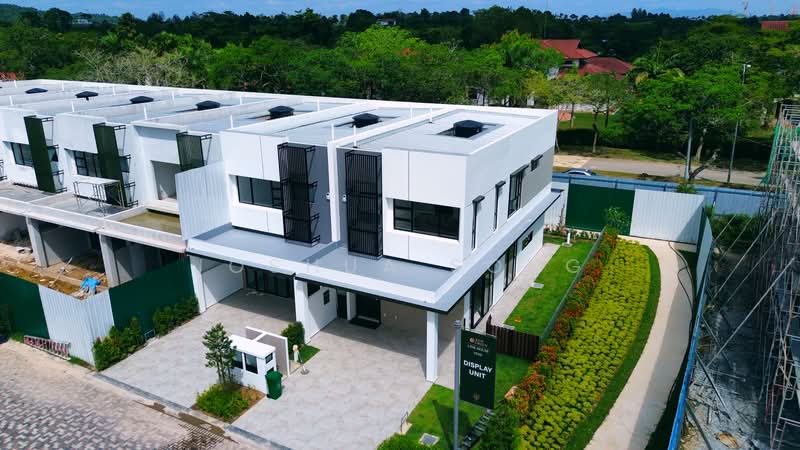 Rumah Teres 2 Tingkat untuk Dijual di Leisure Farm (Gelang Patah) - Joshua Song - PropertyGuru.com.my