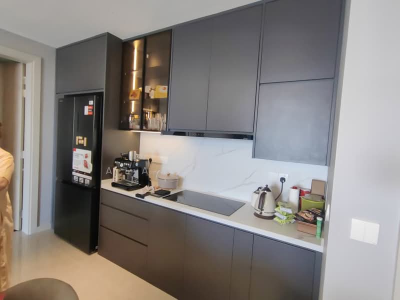 Park Place untuk Untuk Disewa - RM 12,000 /bulan, Mac 2026 - PropertyGuru.com.my