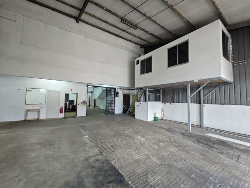 Factory for Rent in Taman Desa Jaya (Johor Bahru) - Shereen Wong - Interior - PropertyGuru.com.my