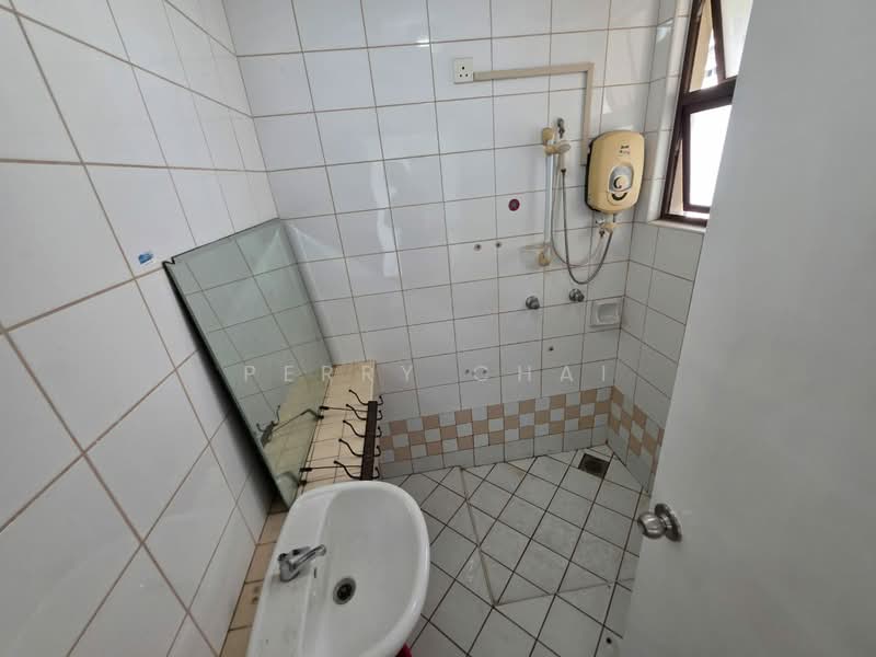 Armanee untuk Untuk Disewa - RM 2,100 /bulan, Mac 2026 - Bathroom - PropertyGuru.com.my