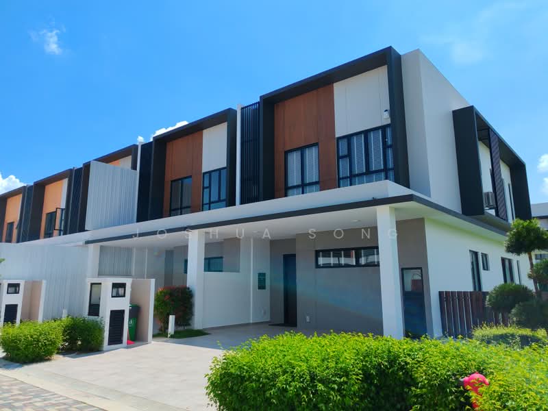 Rumah Teres 2 Tingkat untuk Dijual di Leisure Farm (Gelang Patah) - Joshua Song - PropertyGuru.com.my