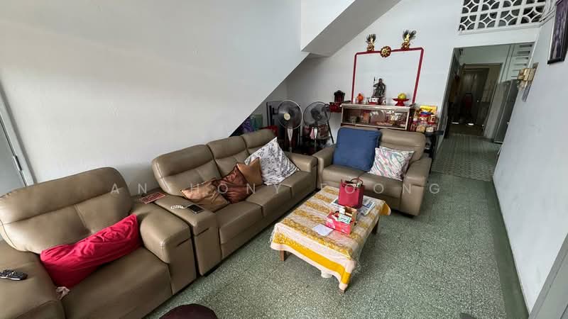Rumah Teres 2 Tingkat untuk Dijual di Taman Paramount (Petaling Jaya) - Anthony Foong - Living Room - PropertyGuru.com.my