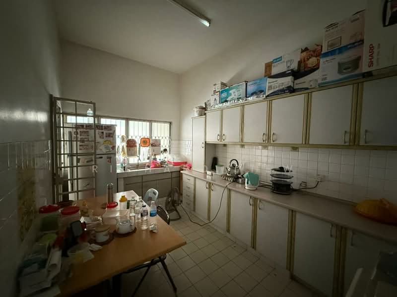 2-storey Terraced House for Sale in SS2 (Petaling Jaya) - Richard Liew - Kitchen - PropertyGuru.com.my