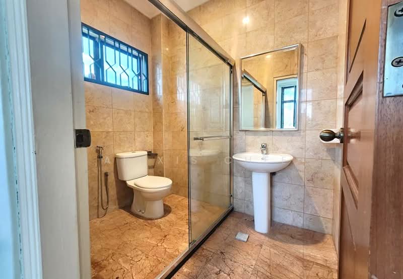 Rumah Banglo untuk Dijual di Ipoh (Perak) - Alexis Chee - Bathroom - PropertyGuru.com.my