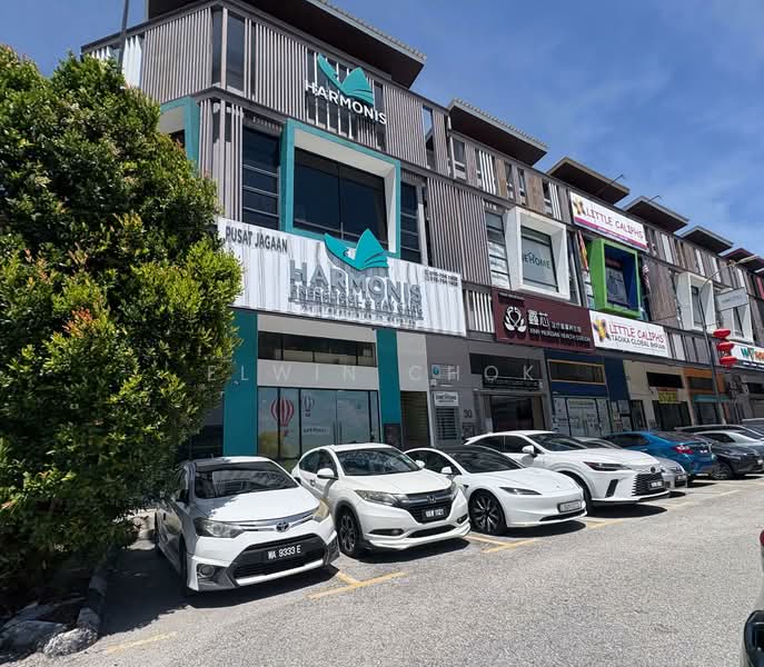 Shop for Rent in Bandar Bukit Raja (Klang) - Elwin Chok - Exterior - PropertyGuru.com.my
