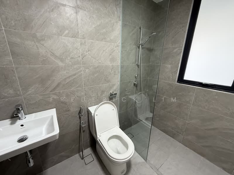 Condominium for Rent at Quinn Residence - Frederick Lim - Bathroom - PropertyGuru.com.my