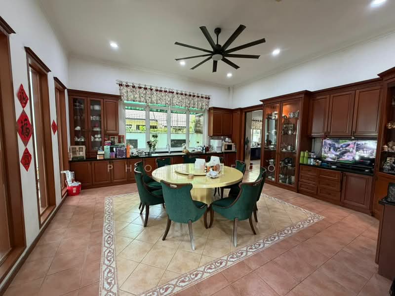 Bungalow for Sale in Taman Stulang Laut (Johor Bahru) - Phoebe Foo - Dining Room - PropertyGuru.com.my