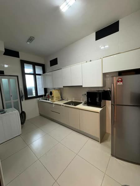 D'Summit Residences untuk Untuk Dijual - RM 630,000, Mac 2026 - Kitchen - PropertyGuru.com.my