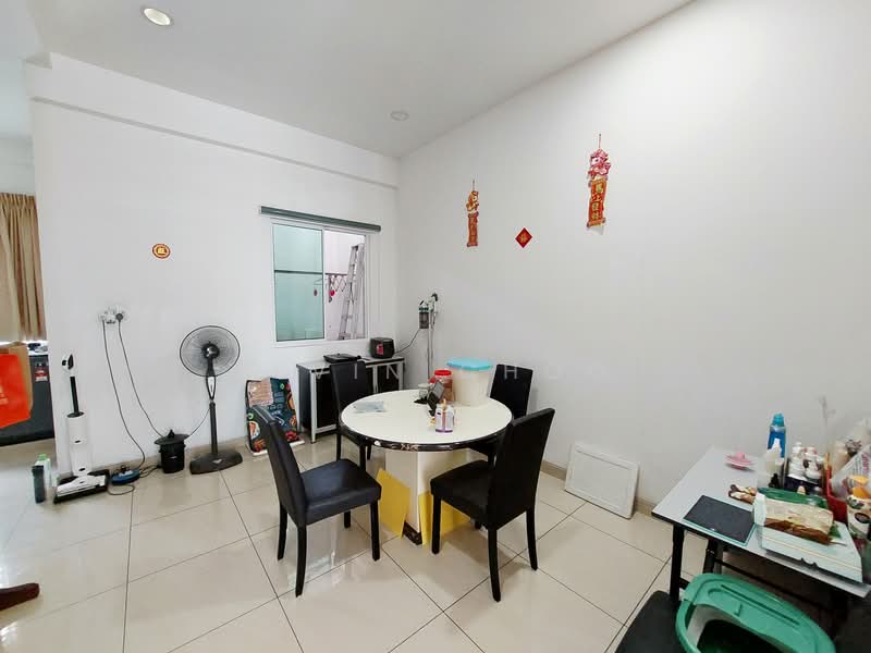 TAMAN JASA INTAN untuk Untuk Dijual - RM 735,000, Mac 2026 - Dining Room - PropertyGuru.com.my