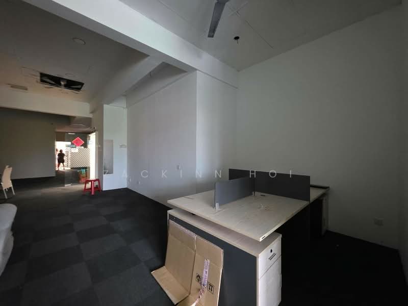 Shop / Office for Rent in Bandar Botanic (Klang) - Zackinn Hoi - Interior - PropertyGuru.com.my