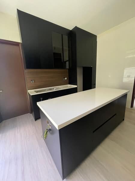 Semi-Detached House for Sale in Telok Panglima Garang (Selangor) - Tom Lee - PropertyGuru.com.my