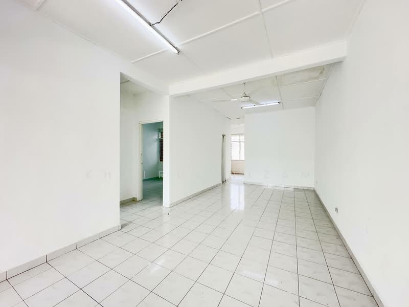 Taman Desaria untuk Untuk Dijual - RM 288,000, Mac 2026 - Living Room - PropertyGuru.com.my