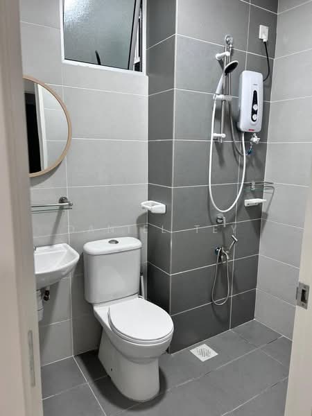 Aliff Heights (Residensi Mutiara Indah) untuk Untuk Disewa - RM 2,000 /bulan, Mac 2026 - Bathroom - PropertyGuru.com.my
