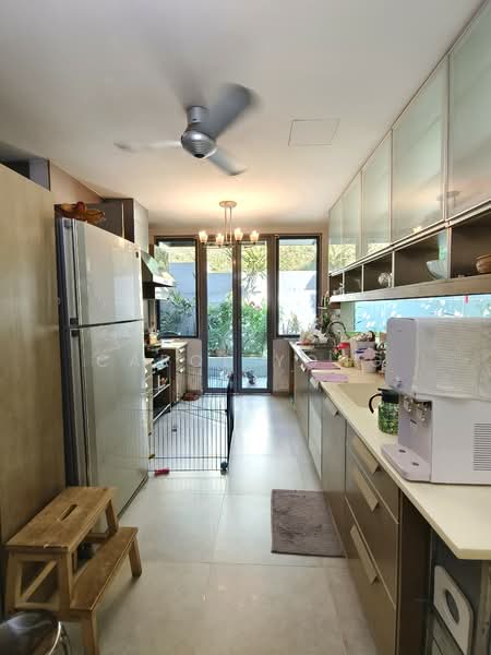 Rumah Banglo untuk Dijual di Damansara Heights (Kuala Lumpur) - Carol Yong - Kitchen - PropertyGuru.com.my