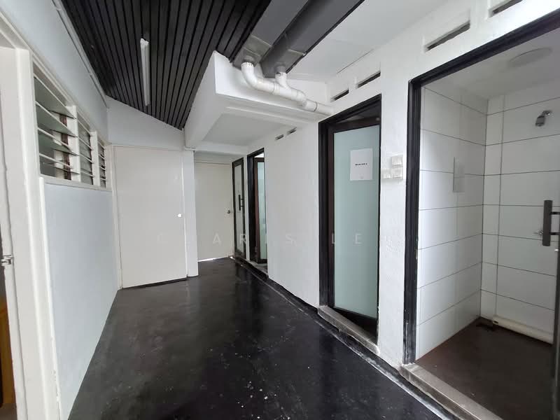 Shop for Rent in Taman Tun Dr Ismail (Kuala Lumpur) - Charis Lee - Corridor - PropertyGuru.com.my