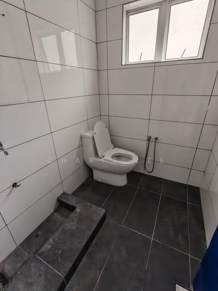 Kedai untuk Disewa di Taman Tun Dr Ismail (Kuala Lumpur) - Charis Lee - Bathroom - PropertyGuru.com.my