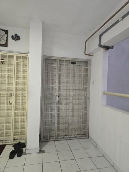 Kondominium untuk Dijual di Desa Kiara - Vincent Lee - Entrance - PropertyGuru.com.my