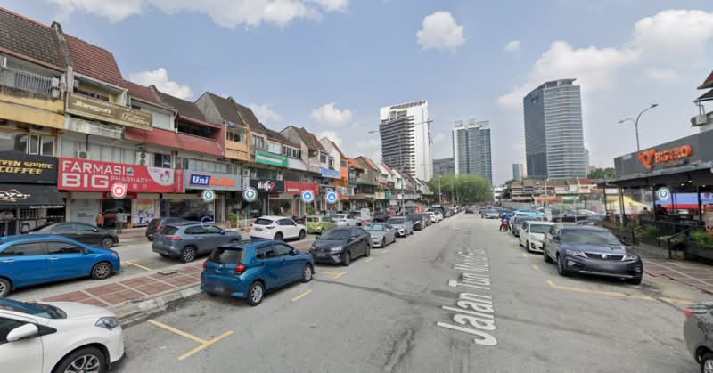 Shop for Rent in Taman Tun Dr Ismail (Kuala Lumpur) - Charis Lee - Exterior - PropertyGuru.com.my