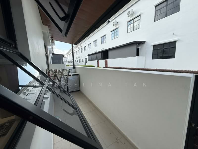 2-storey Terraced House for Rent in Iskandar Puteri (Nusajaya) (Johor) - Angelina Tan - Balcony - PropertyGuru.com.my