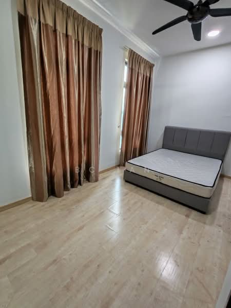 Condominium for Sale at The Henge - BC TAN - Bedroom - PropertyGuru.com.my